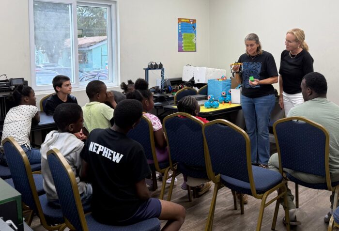 Roboclub Instructors lead class